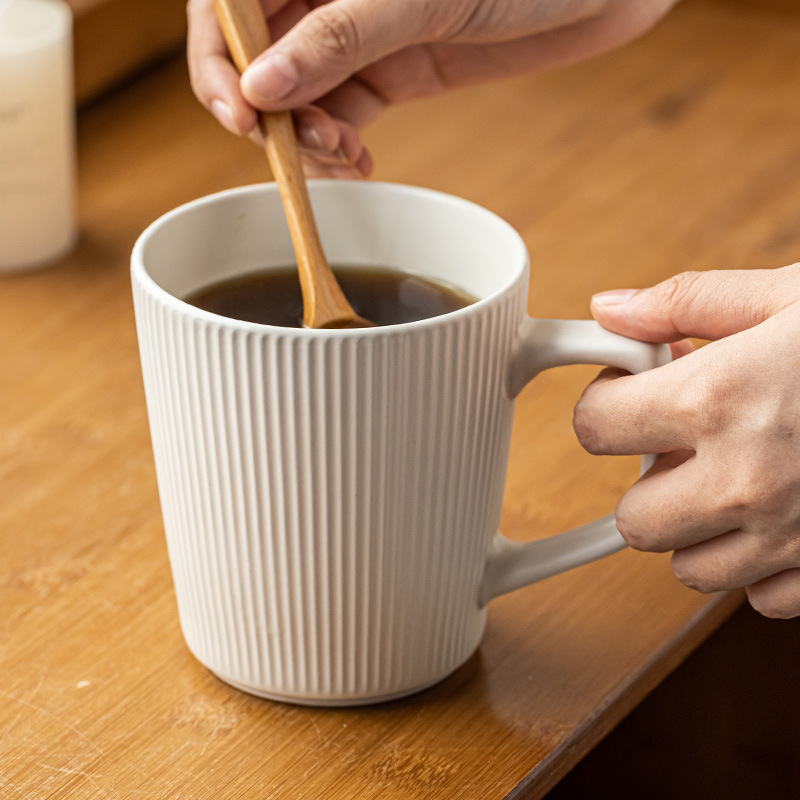 1Pc 500ml Embossed Ceramic Mil - đánh giá và giá Coffee Equipment Gift
